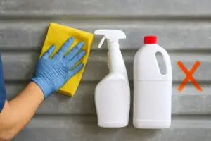 Quali prodotti usare per pulire senza rischi le superfici zincate? L’errore da non commettere con il fai-da-te